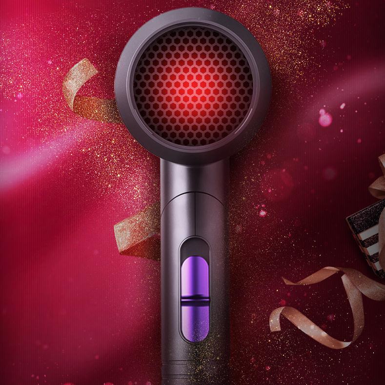 LOWRA ROUGE罗拉如炬.jpg